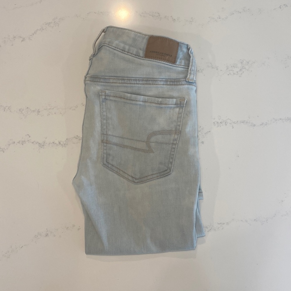 AEO Super Stretch X distressed jeggings size 00 short